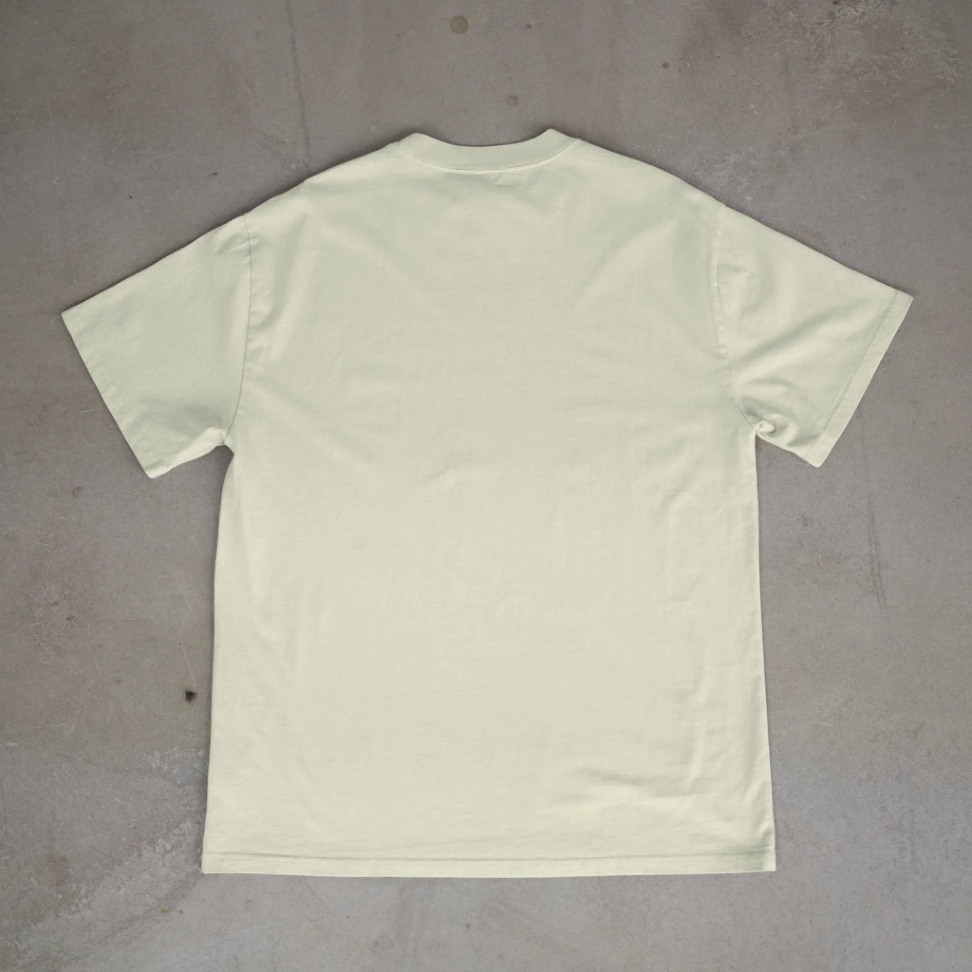 Mockups für Shirts - Untitled Project - Back Design Mockup (3)