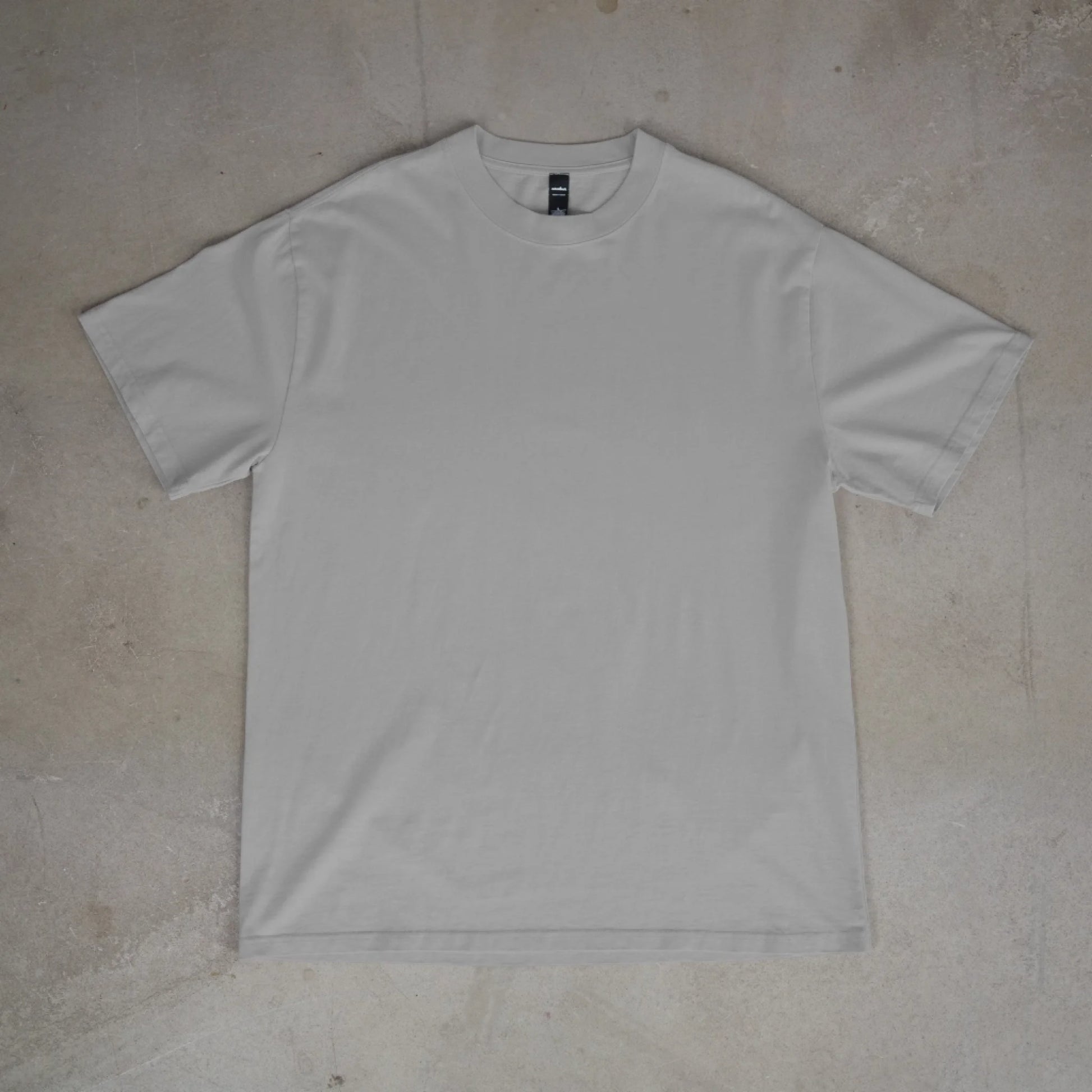 Mockups für Shirts - Untitled Project - Front Design Mockup (6)